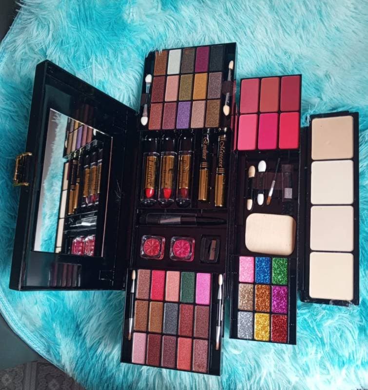 MISS ROSE M 58 Color Professional Makeup pallet, Makeup Kit for Women Full Kit, thumbnail 3
