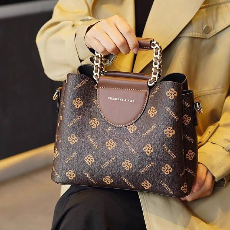 Unique Trending Stylish best leather Ladies clutch hand bag